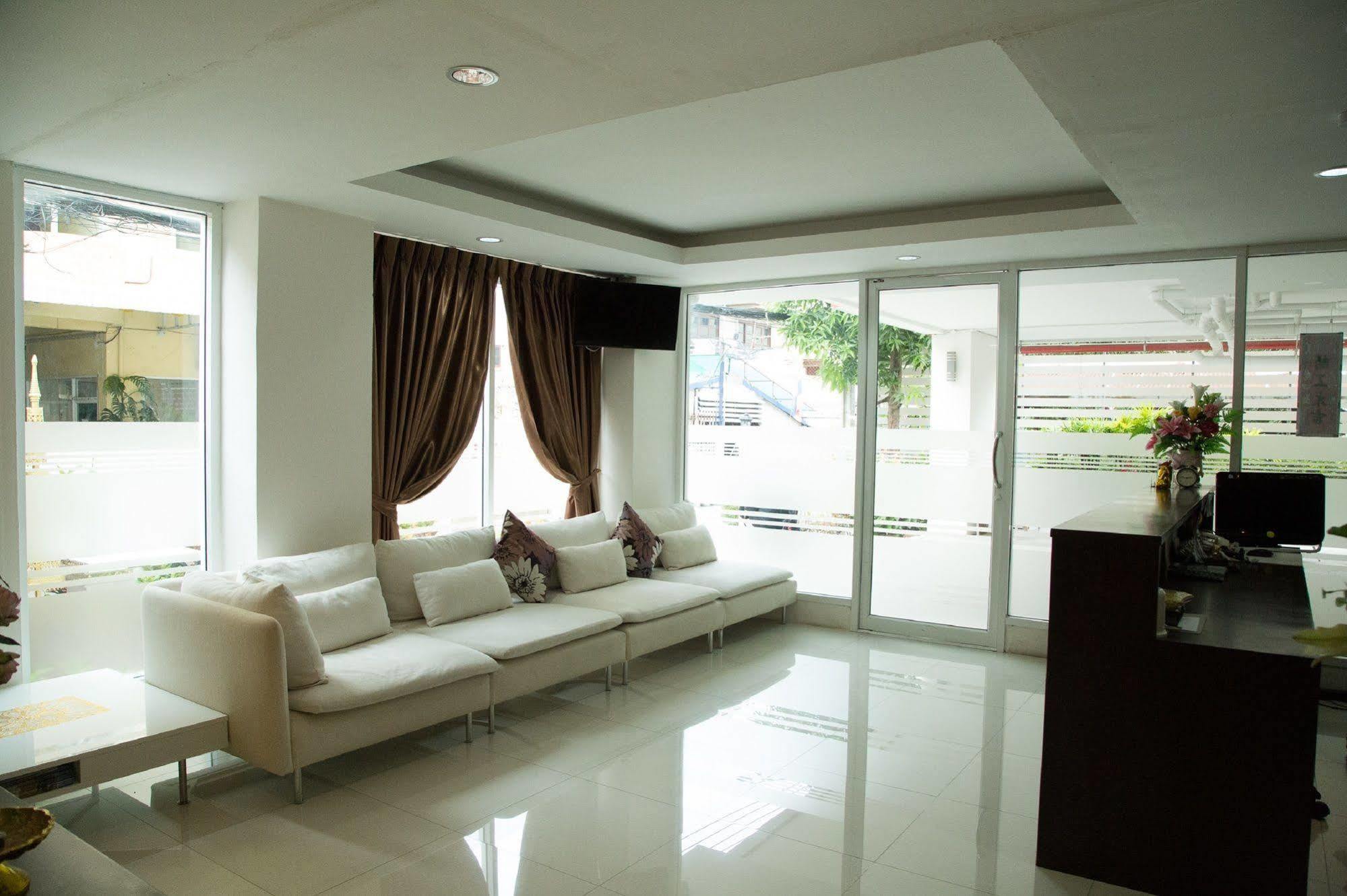 Nrv Place Apart Hotel Bangkok Kültér fotó